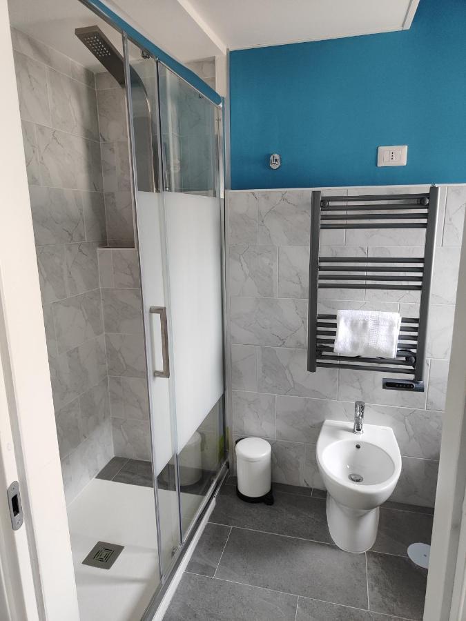 B&B Libra Rooms & Suite Салерно Екстериор снимка