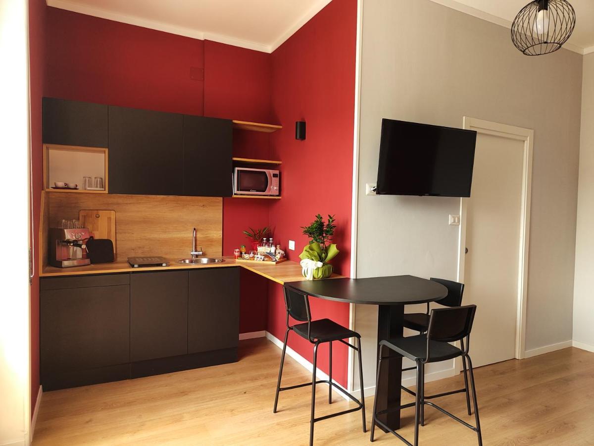 B&B Libra Rooms & Suite Салерно Екстериор снимка