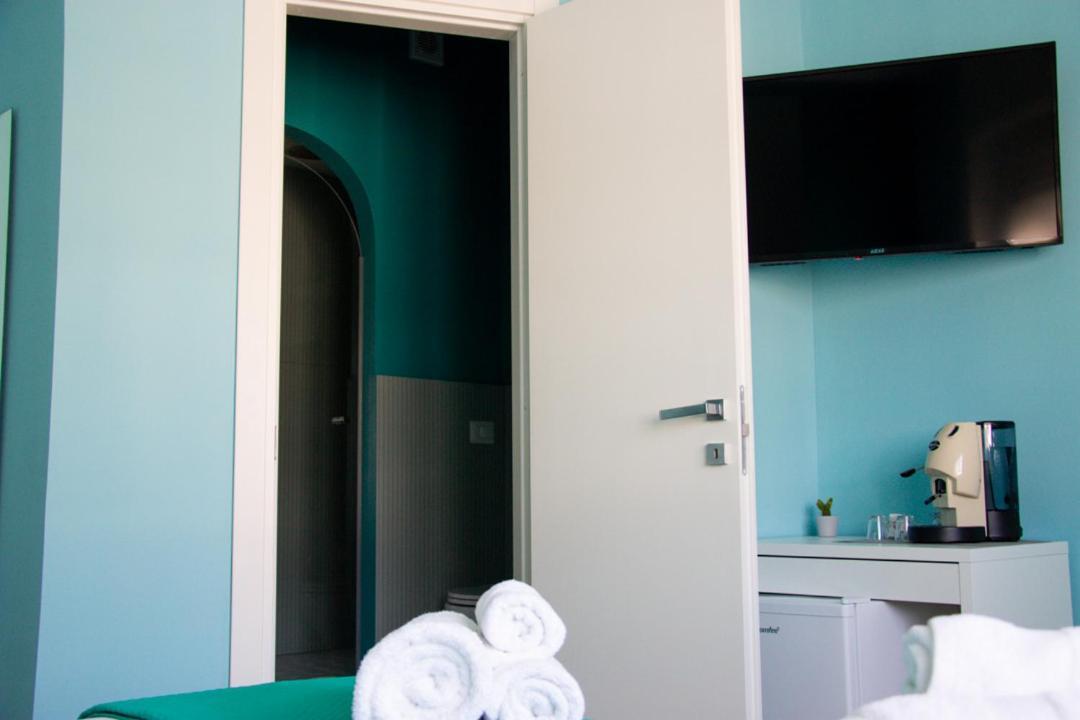 B&B Libra Rooms & Suite Салерно Екстериор снимка