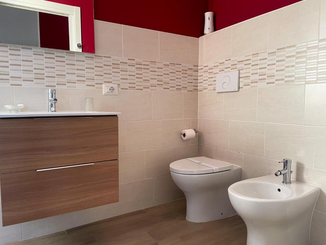 B&B Libra Rooms & Suite Салерно Екстериор снимка