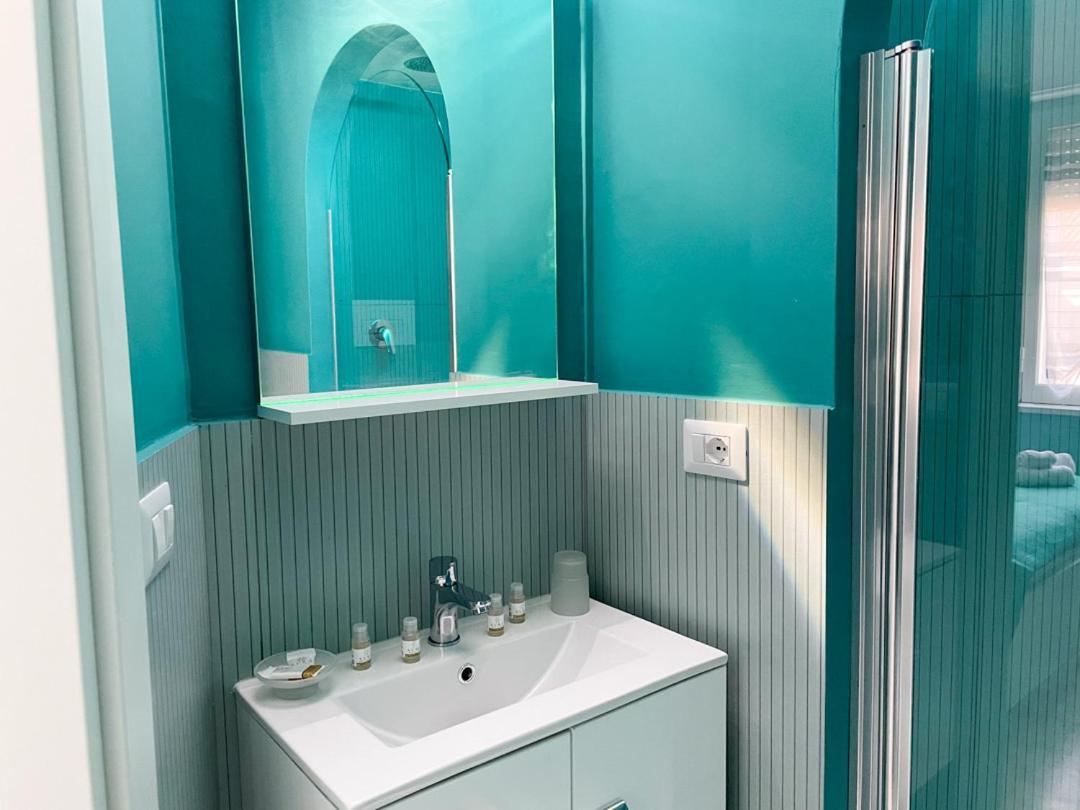 B&B Libra Rooms & Suite Салерно Екстериор снимка